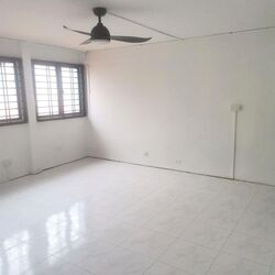 Toa Payoh Central (D12), Shop House #573586891